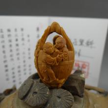 橄榄核雕文玩 五子登科章卫林苏工